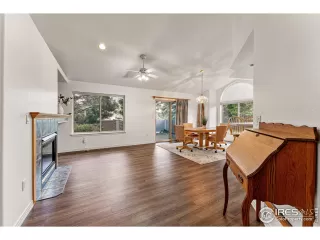 Photo #4: 975783 Listing