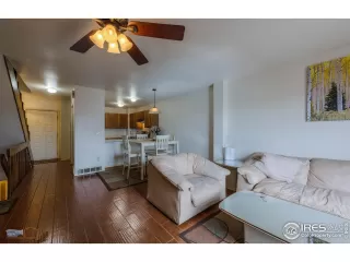 Photo #4: 975799 Listing 