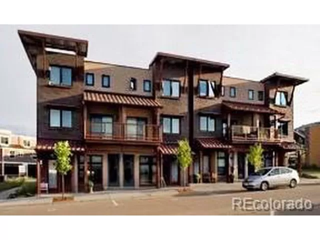 MLS: 9758045 Condo For Sale