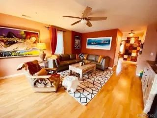 Photo #3: 9758045 Listing