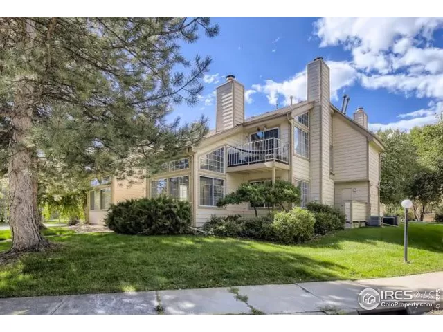 MLS: 975807 Condo For Sale