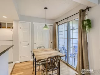 Photo #6: 975807 Listing