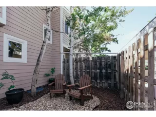 Photo #1: 975811 Listing