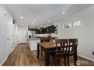 Photo #4: 975856 Listing 