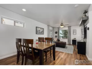 Photo #5: 975856 Listing 