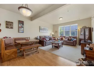 Photo #4: 975895 Listing 