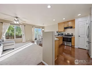 Photo #5: 975904 Listing 