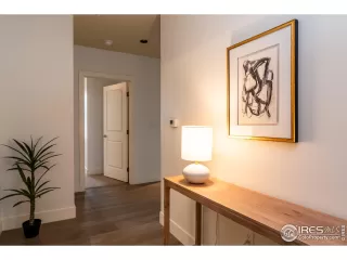 Photo #3: 975912 Listing