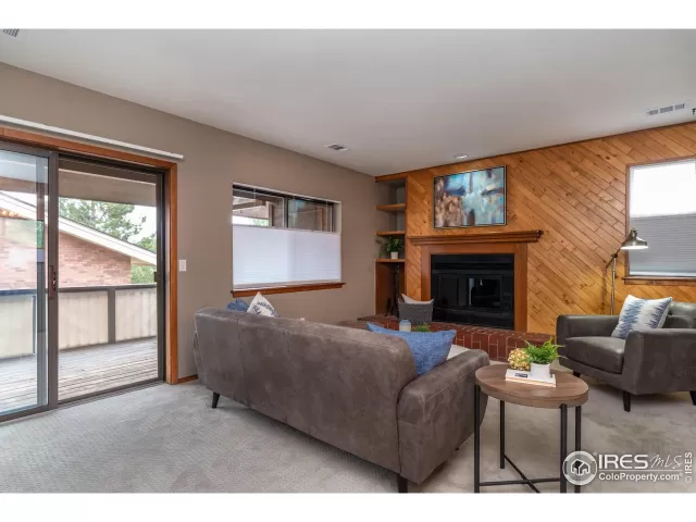 MLS: 975923 Condo For Sale