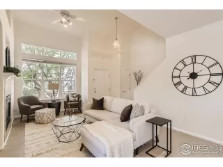 Photo #1: 975927 Listing