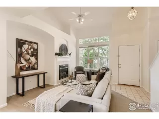 Photo #2: 975927 Listing