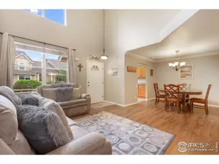 Photo #4: 975928 Listing