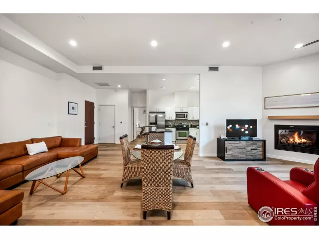 MLS: 975951 Condo For Sale