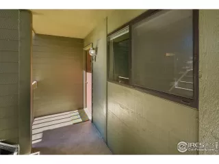 Photo #4: 975983 Listing 