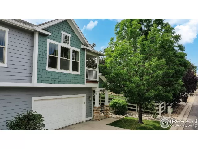 MLS: 976036 Condo For Sale