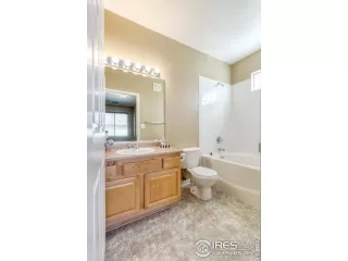 Photo #2: 976047 Listing