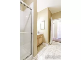 Photo #3: 976047 Listing