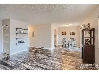 Photo #2: 976059 Listing