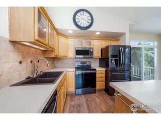 Photo #6: 976137 Listing