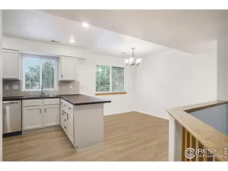 Photo #4: 976230 Listing 
