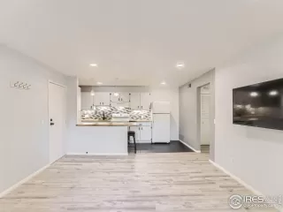 Photo #1: 976260 Listing 