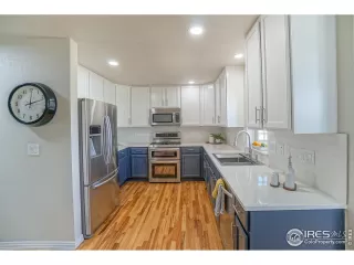 Photo #5: 976273 Listing 