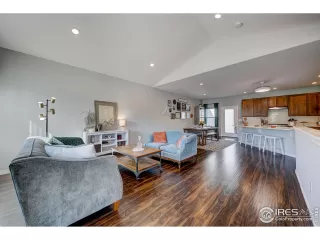 Photo #3: 976278 Listing 