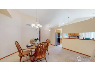 Photo #6: 976297 Listing