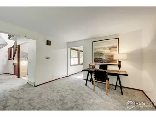 Photo #4: 976306 Listing