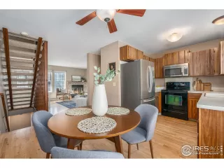 Photo #6: 976316 Listing 