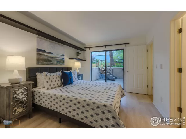 MLS: 976330 Condo For Sale