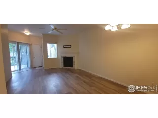 Photo #4: 976348 Listing