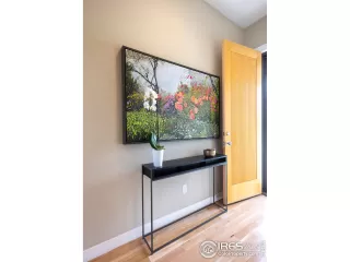 Photo #4: 976375 Listing 