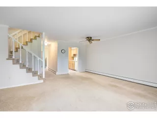 Photo #4: 976402 Listing 