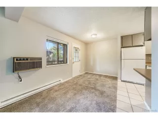 Photo #3: 9764299 Listing