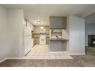 Photo #5: 9764299 Listing