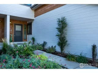 Photo #2: 976440 Listing 