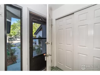 Photo #3: 976440 Listing 