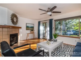 Photo #5: 976440 Listing 