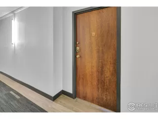 Photo #4: 976441 Listing 