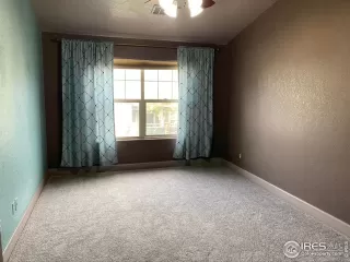 Photo #5: 976446 Listing