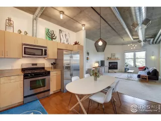 Photo #2: 976530 Listing