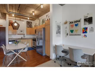 Photo #6: 976530 Listing