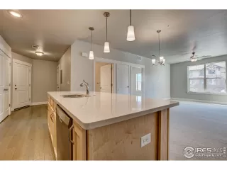 Photo #1: 976600 Listing