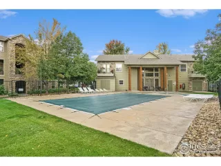 Photo #3: 976603 Listing