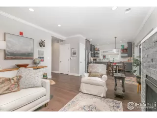 Photo #2: 976609 Listing