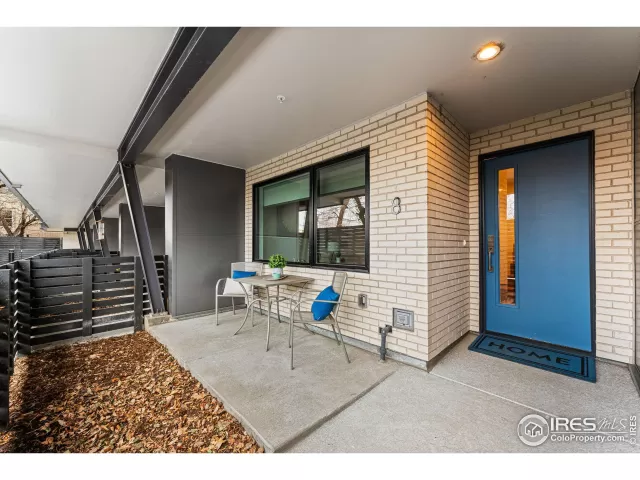 MLS: 976626 Condo For Sale