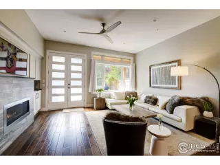 Photo #2: 976631 Listing 