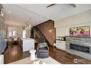 Photo #4: 976631 Listing 