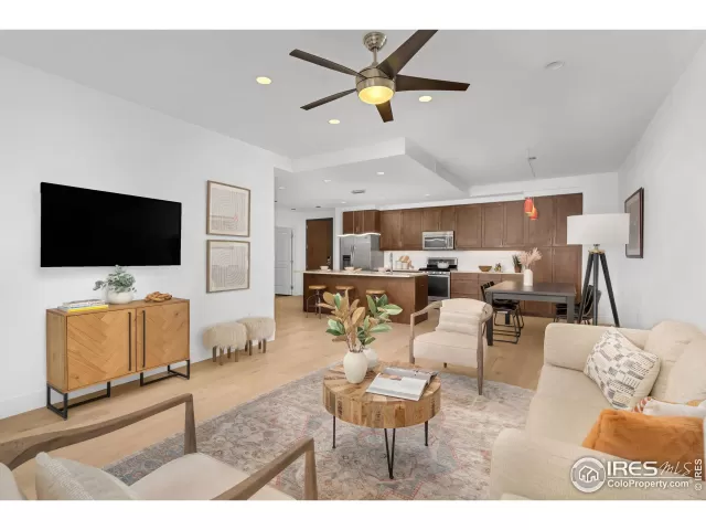 MLS: 976649 Condo For Sale